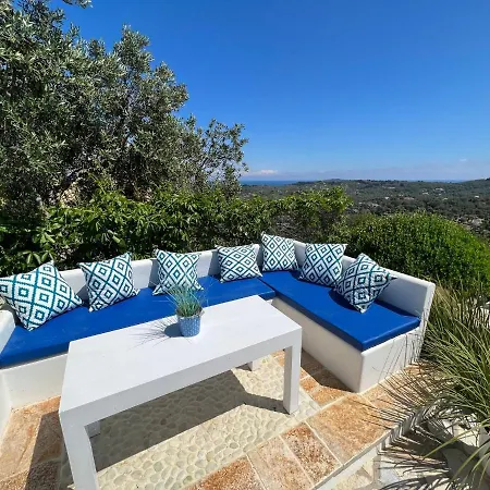 Myrtle Villa *